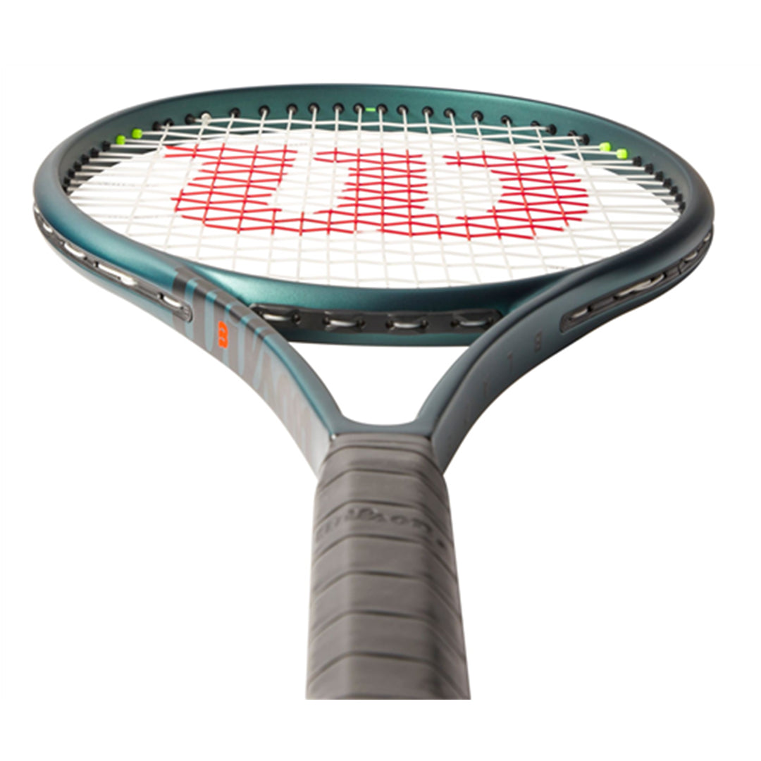 Wilson Blade 100L Tennis Racket